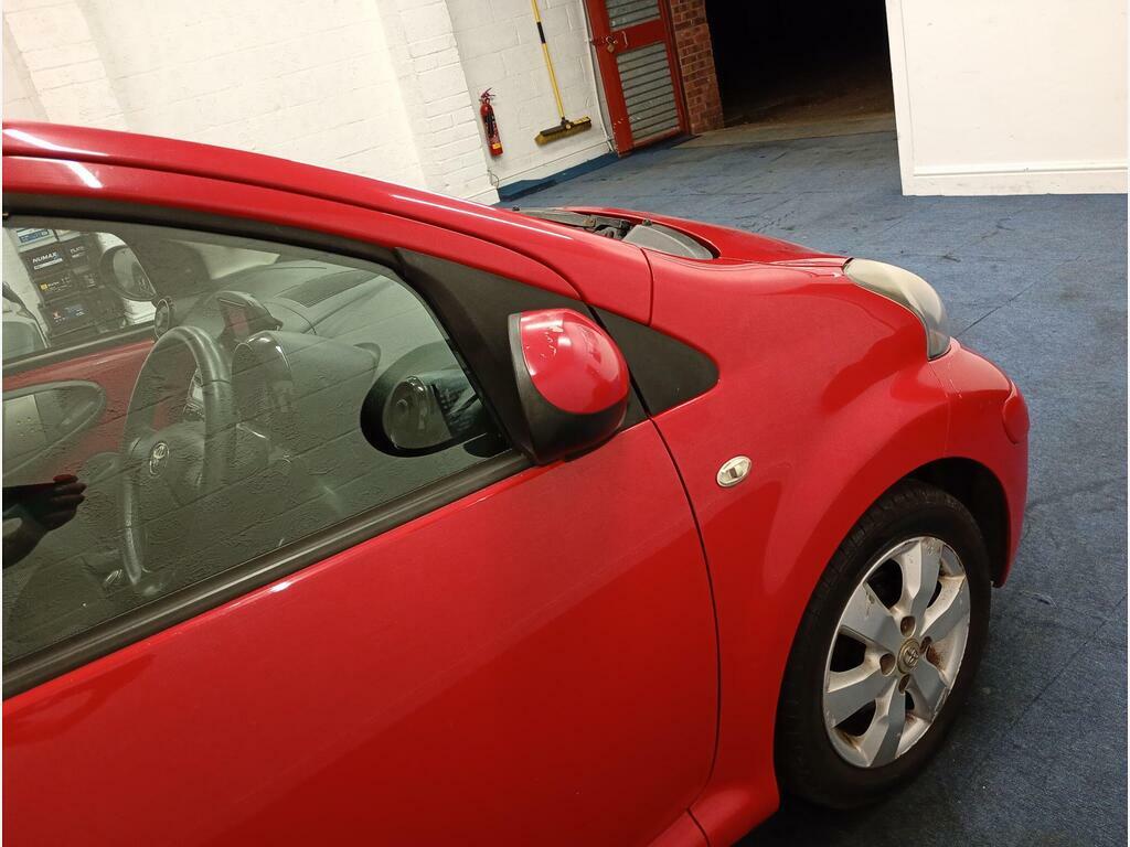 Toyota Aygo 1.0 Vvt-i Go Hatchback Euro 5 6 Red #9