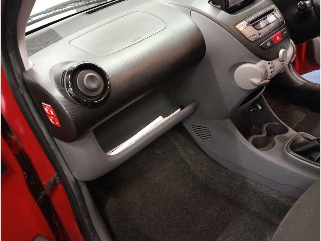 Toyota Aygo 1.0 Vvt-i Go Hatchback Euro 5 6 Red #17