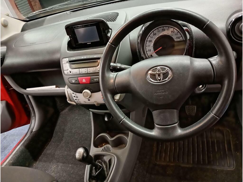 Toyota Aygo 1.0 Vvt-i Go Hatchback Euro 5 6 Red #11