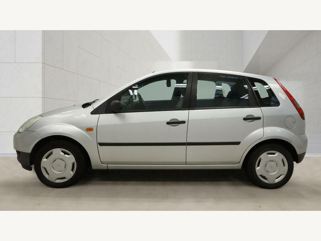 Ford Fiesta 1.3 Finesse Silver #6