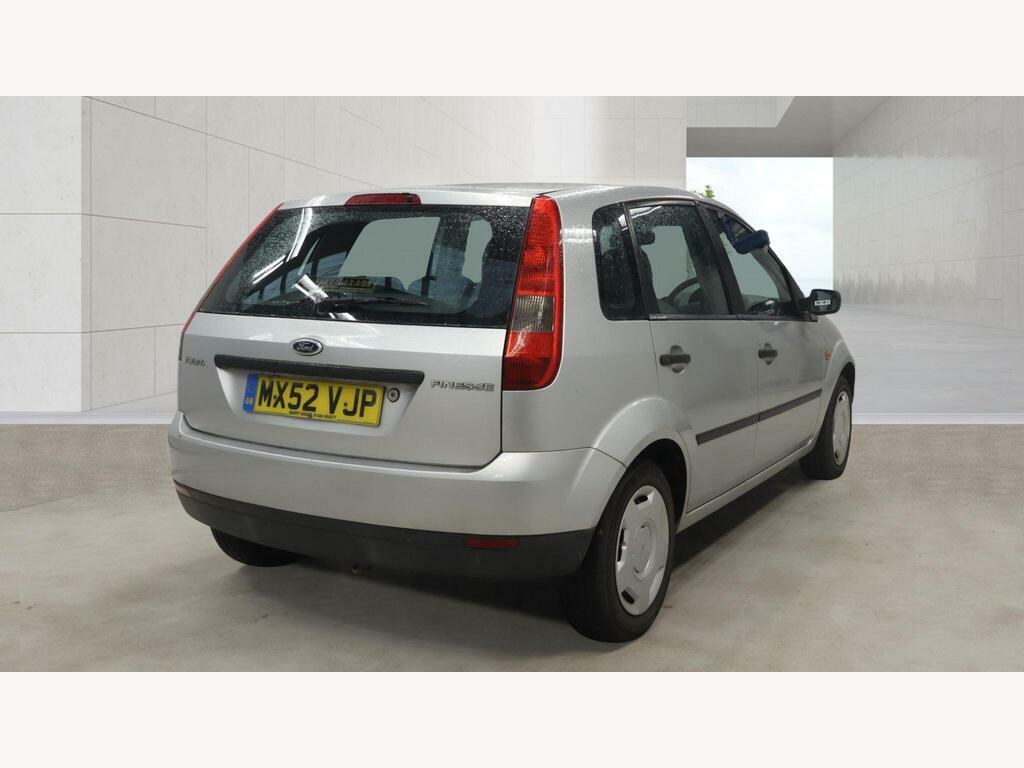 Ford Fiesta 1.3 Finesse Silver #3