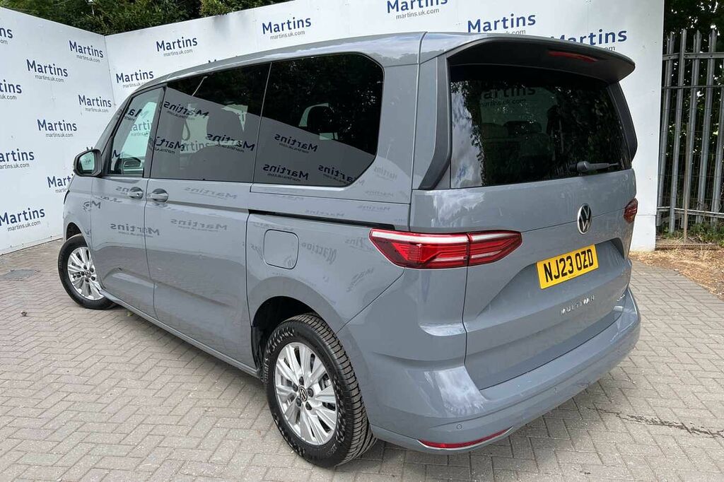 Volkswagen Multivan Life Standard 218 Ps 1.4 Ehybrid 6-Speed Dsg Rear Grey #3