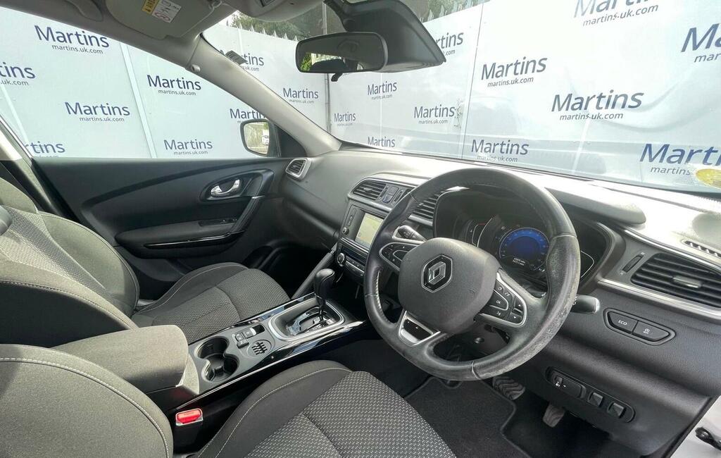 Renault Kadjar 1.6 Signature Nav Dci 130 Bhp - Free Delivery Red #2