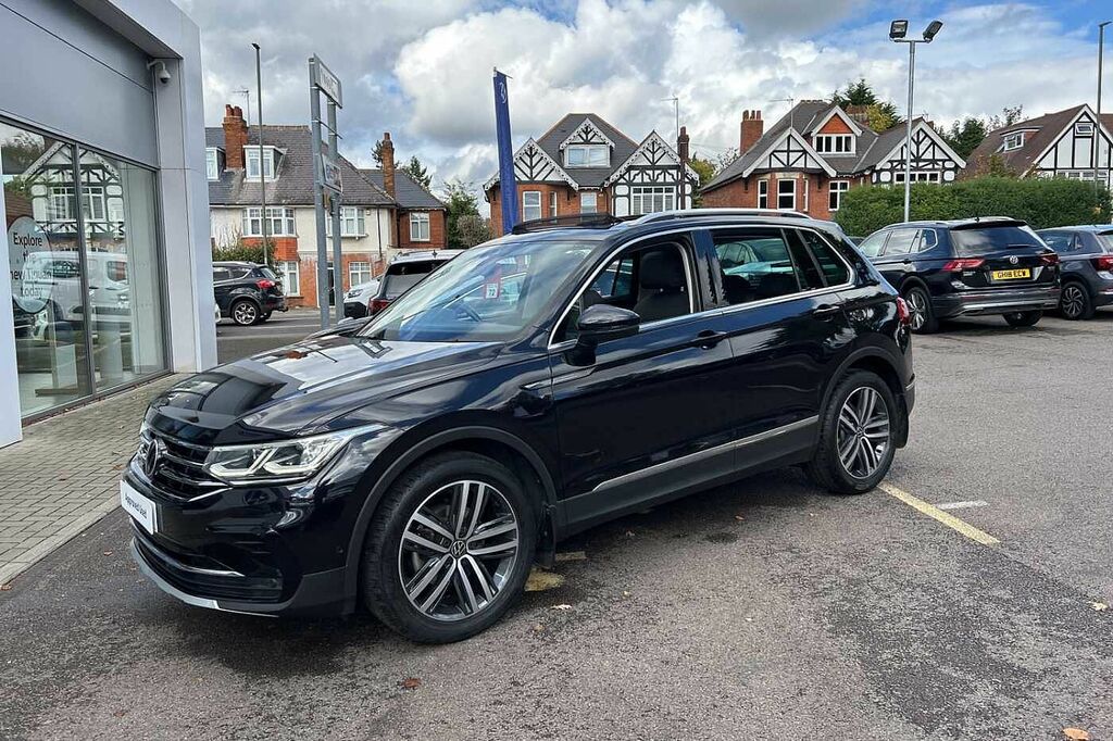 Volkswagen Tiguan R-line Tech Tdi White #31