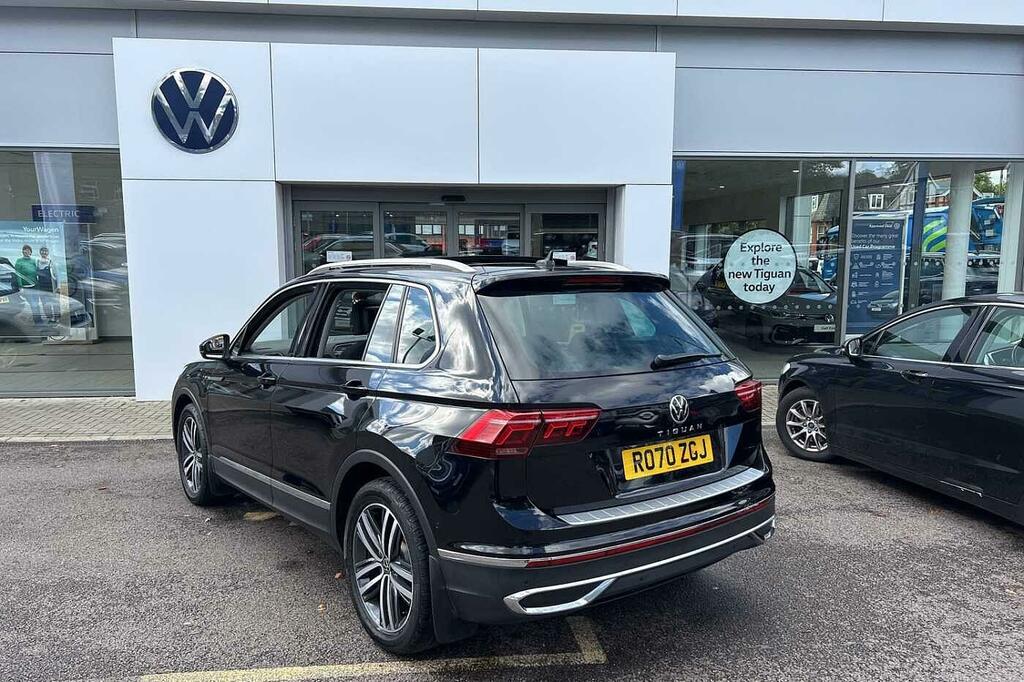 Volkswagen Tiguan R-line Tech Tdi White #35