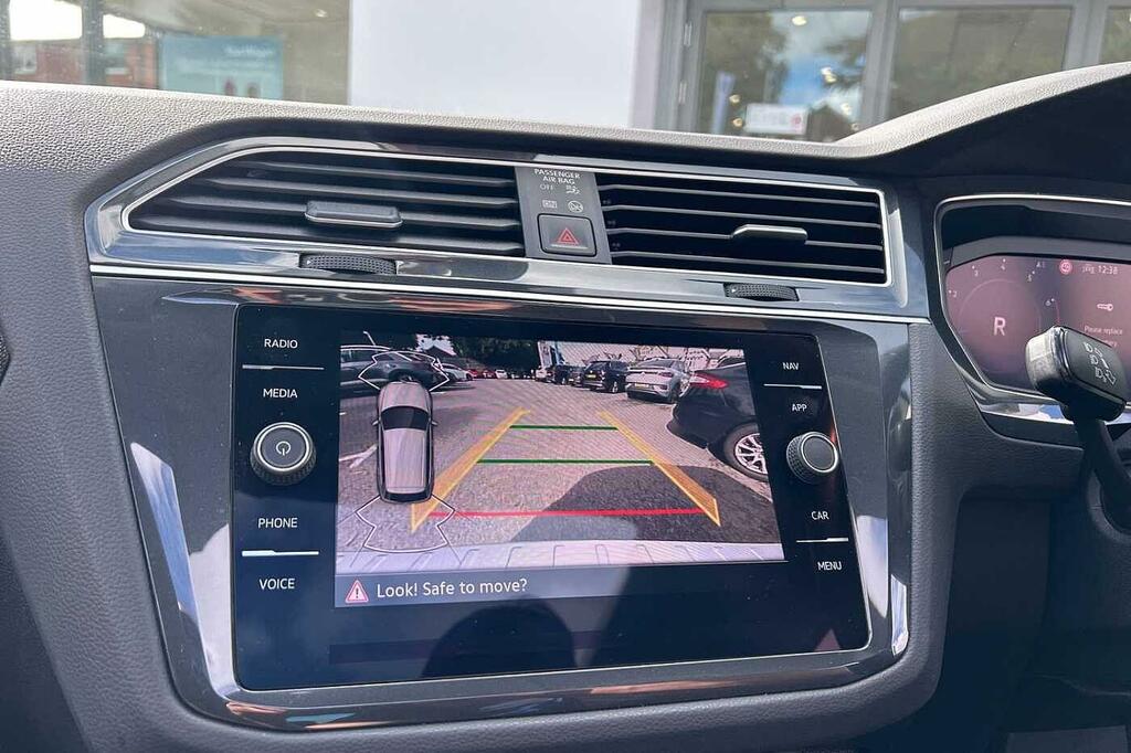 Volkswagen Tiguan R-line Tech Tdi White #39