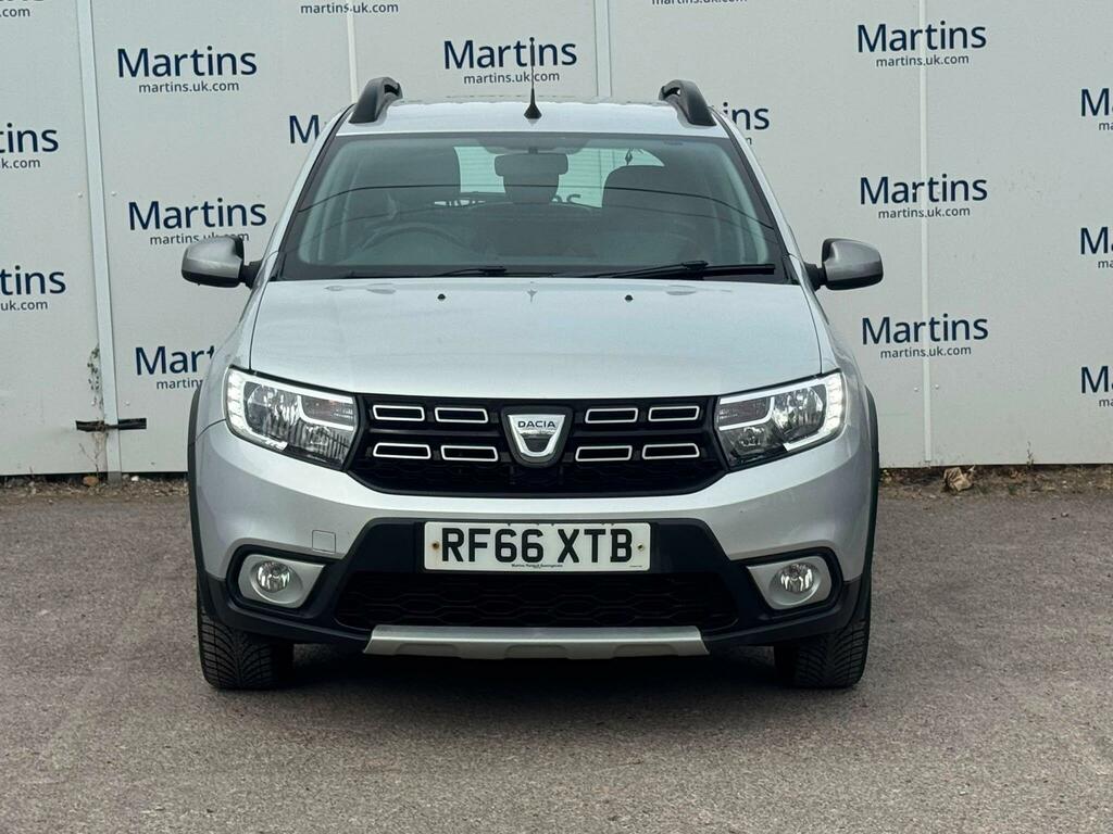 Dacia Sandero Stepway 1.5 Dci Laureate Euro 6 Ss RF66XTB Silver #2