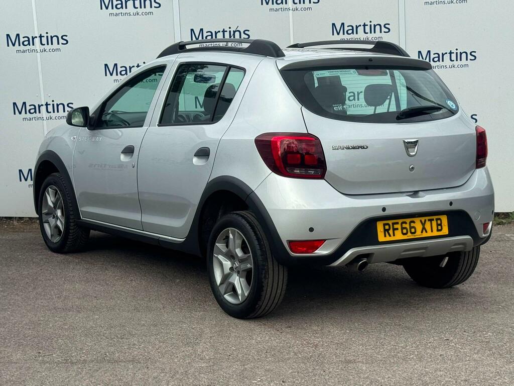 Dacia Sandero Stepway 1.5 Dci Laureate Euro 6 Ss RF66XTB Silver #4