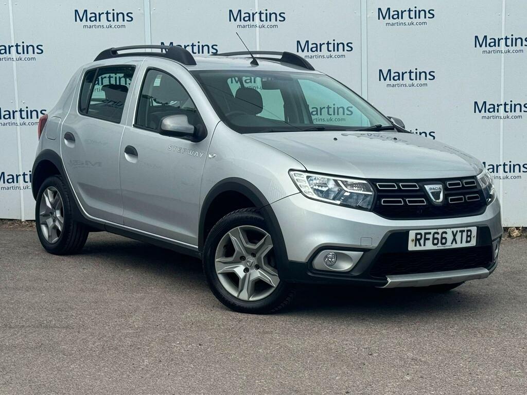 Dacia Sandero Stepway 1.5 Dci Laureate Euro 6 Ss Silver