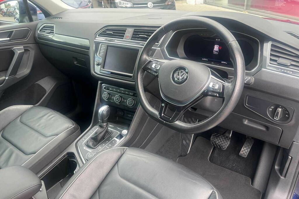 Volkswagen Tiguan 2.0 Tdi Bluemotion Tech Sel Suv Dsg 4Mo Blue #6