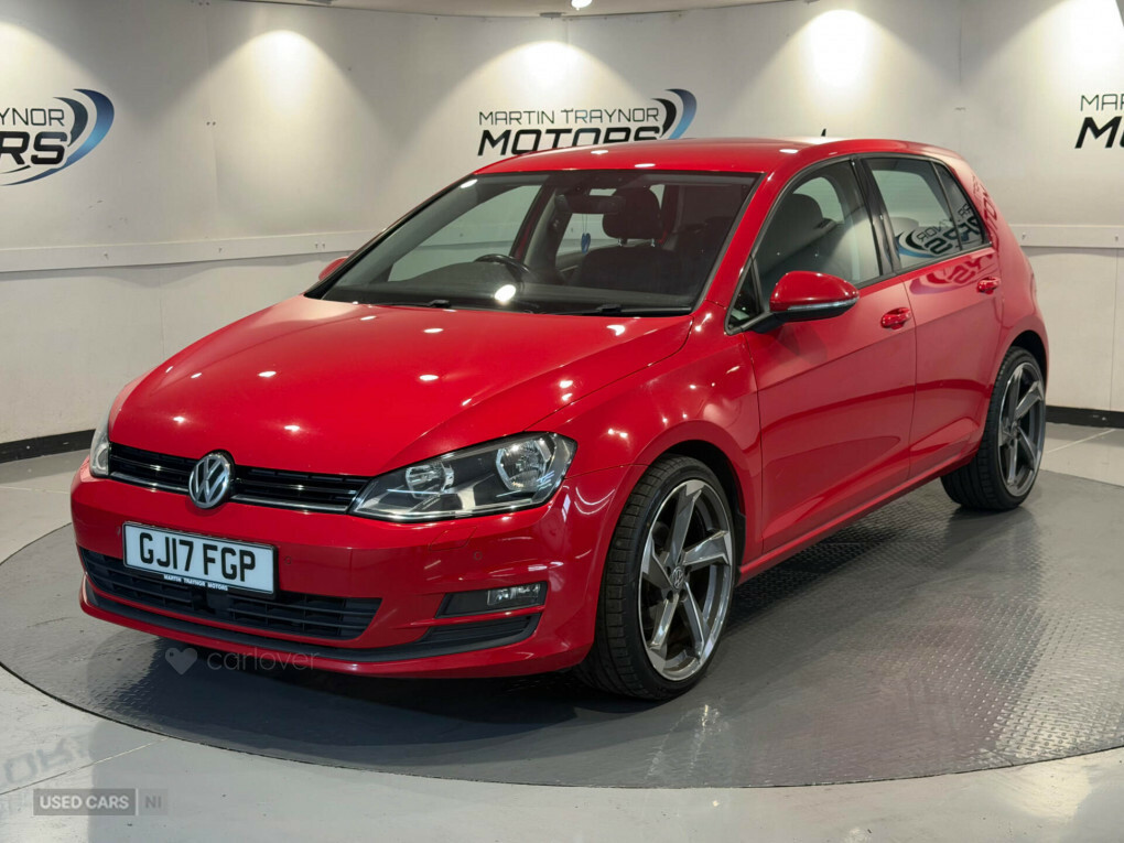 Volkswagen Golf 1.6 Tdi 110 Match Edition  #3