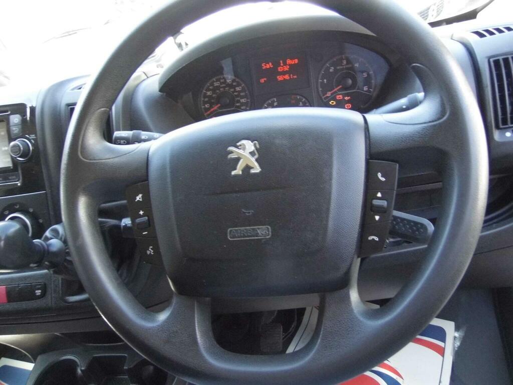 Peugeot Boxer 2L Built For Business Plus White #19