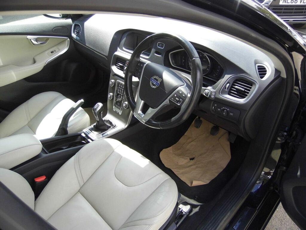 Volvo V40 D4 190 R Design Lux Nav Geartronic Blue #21