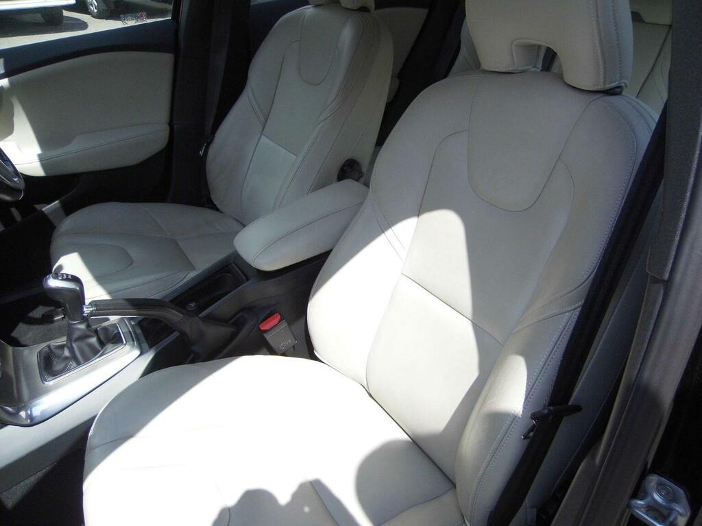Volvo V40 D4 190 R Design Lux Nav Geartronic Blue #16