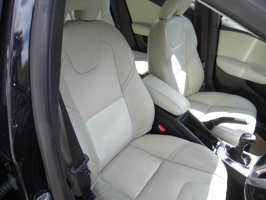 Volvo V40 D4 190 R Design Lux Nav Geartronic Blue #22