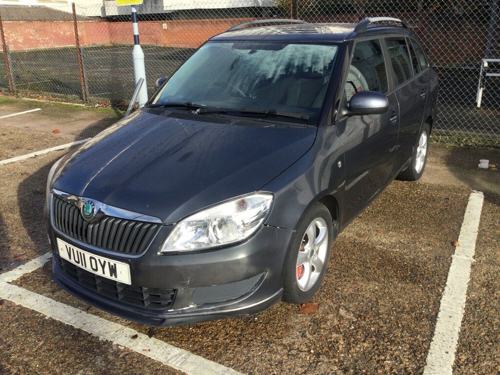 Skoda Fabia 1.6 Tdi Cr 105 Se Grey #3