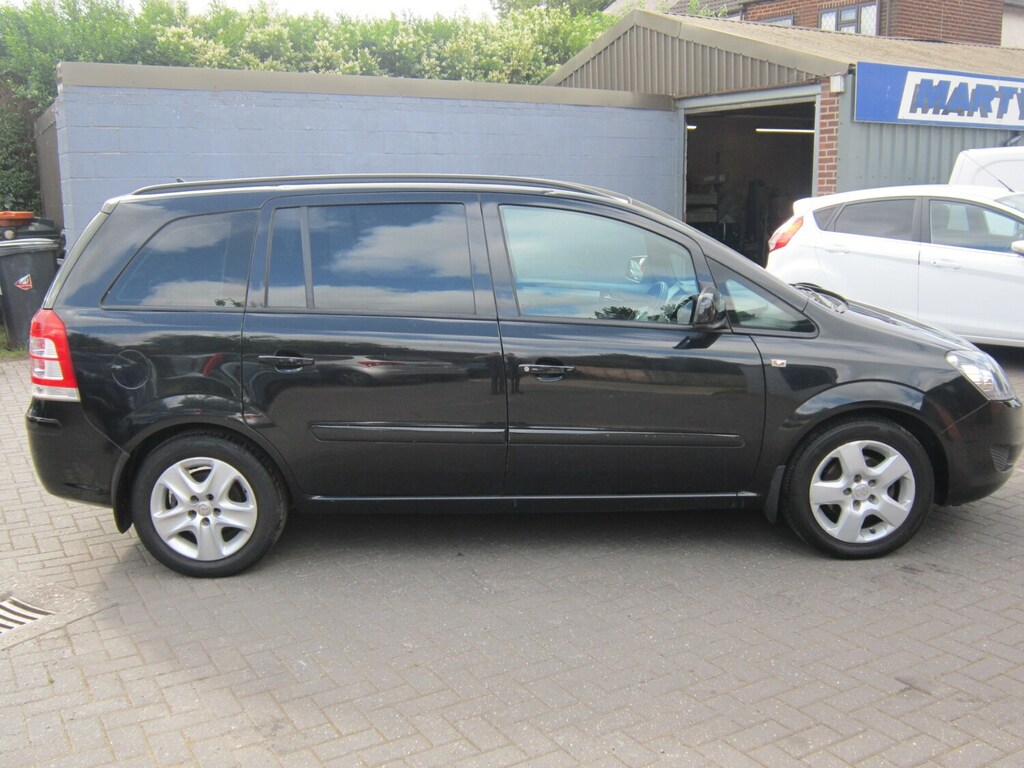 Vauxhall Zafira 1.8I 120 Exclusiv Black #3