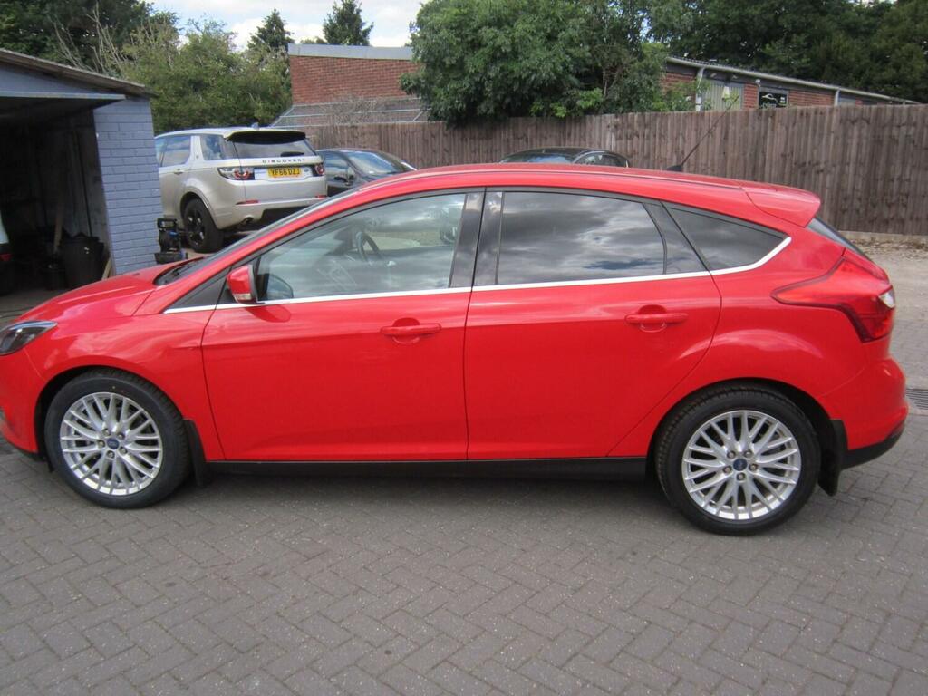 Ford Focus 1.0T Ecoboost Zetec Euro 5 Ss Red #8