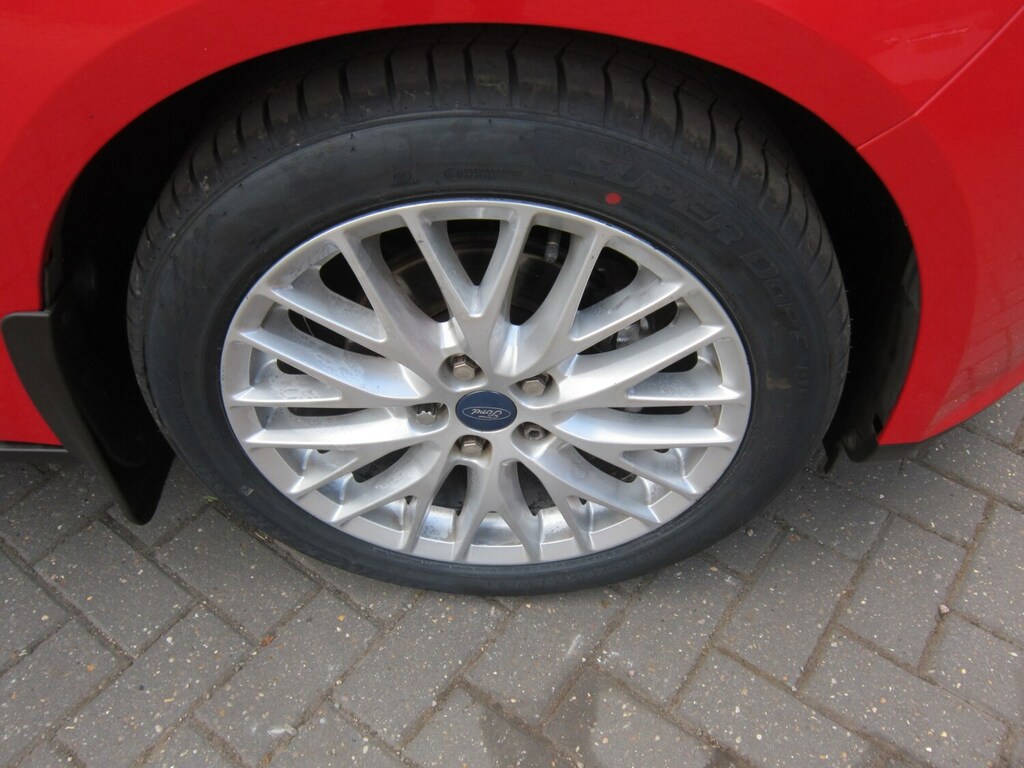 Ford Focus 1.0T Ecoboost Zetec Euro 5 Ss Red #11