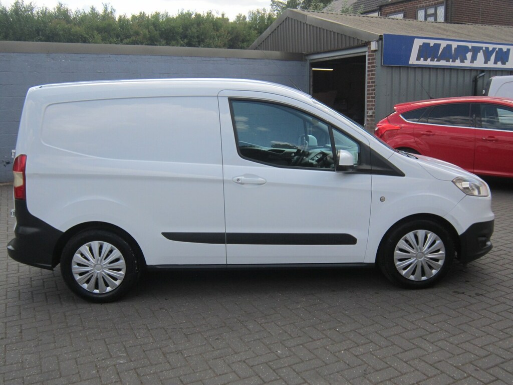 Ford Transit Courier 1.5 Tdci Trend Van White #4