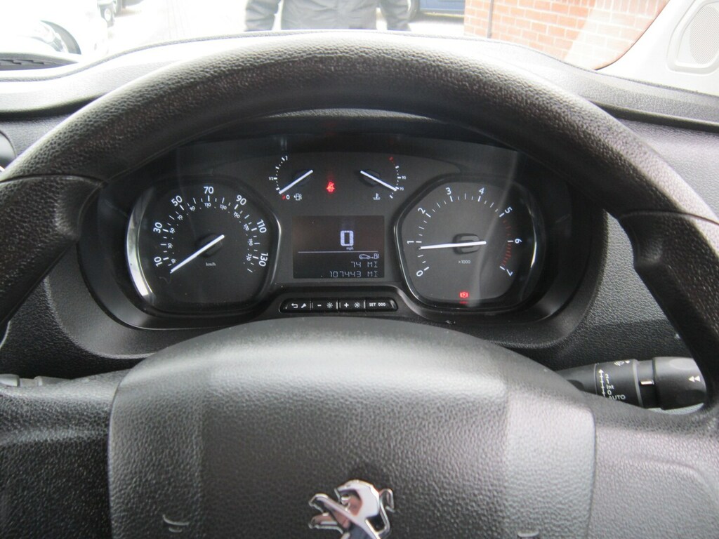 Peugeot Expert Bluehdi Professional L2 #17