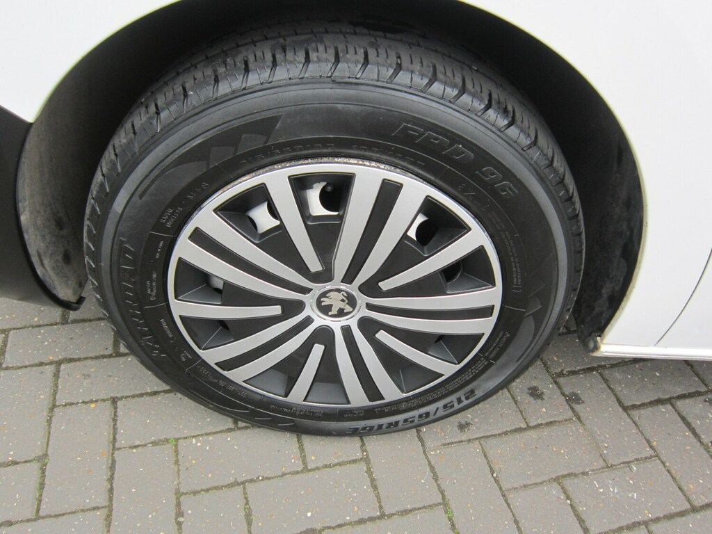 Peugeot Expert Bluehdi Professional L2 #9
