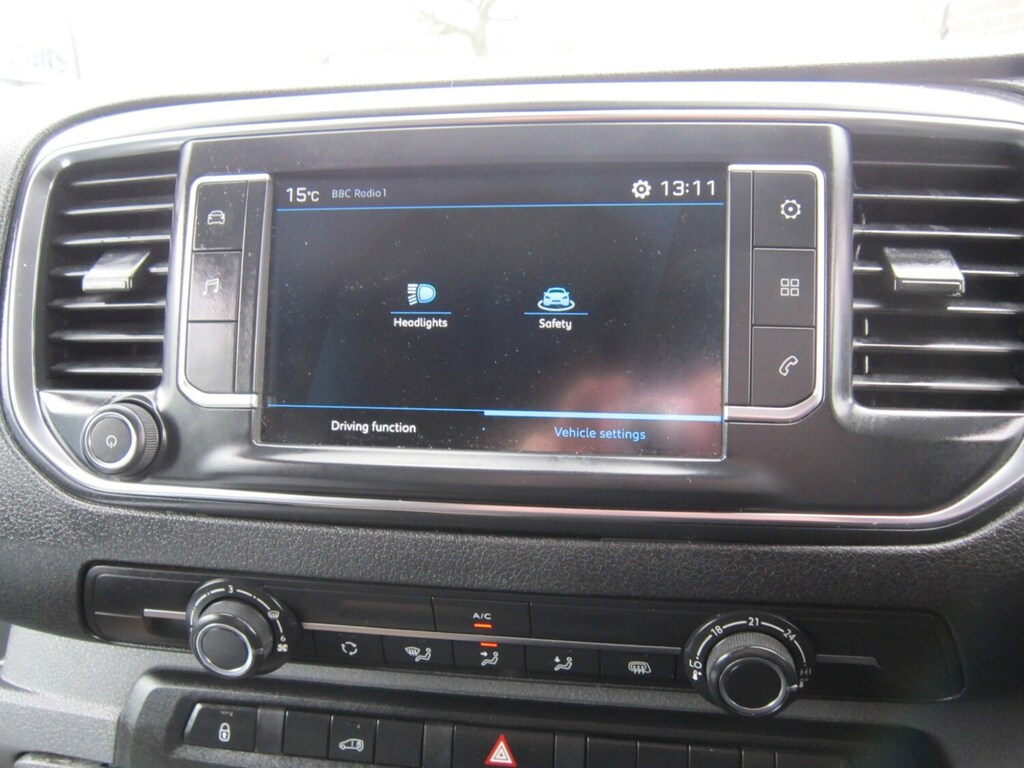 Peugeot Expert Bluehdi Professional L2 #24