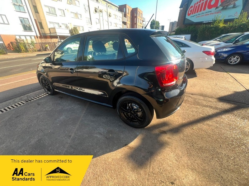 Volkswagen Polo S Ac Black #5