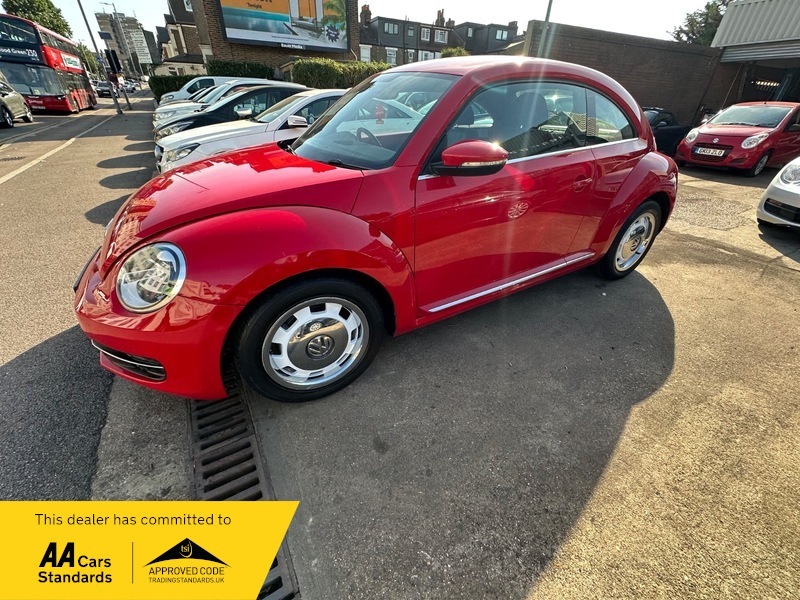 Volkswagen Beetle Design Tsi Bluemotion Technology Red #5