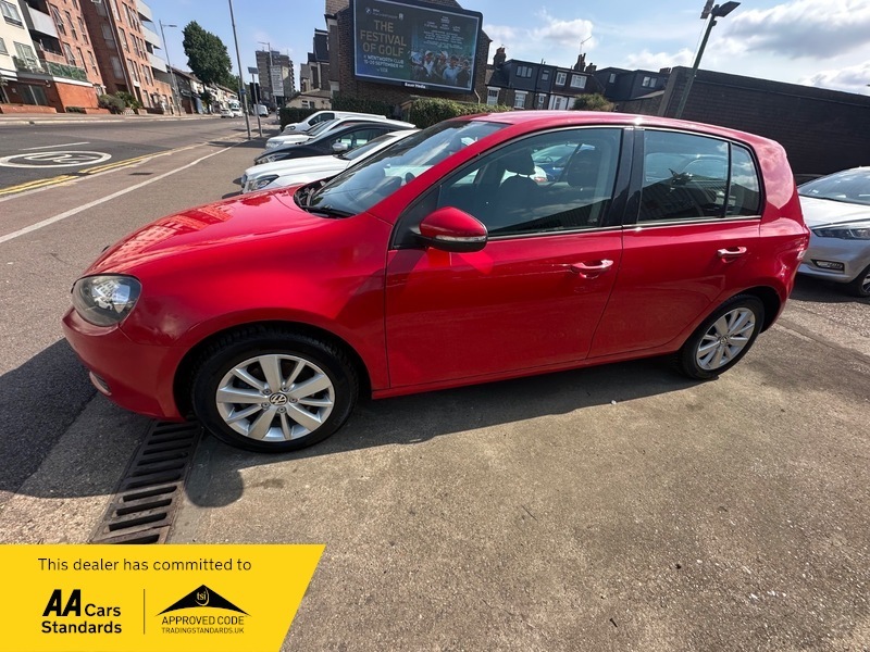 Volkswagen Golf Match Tsi Dsg Red #5