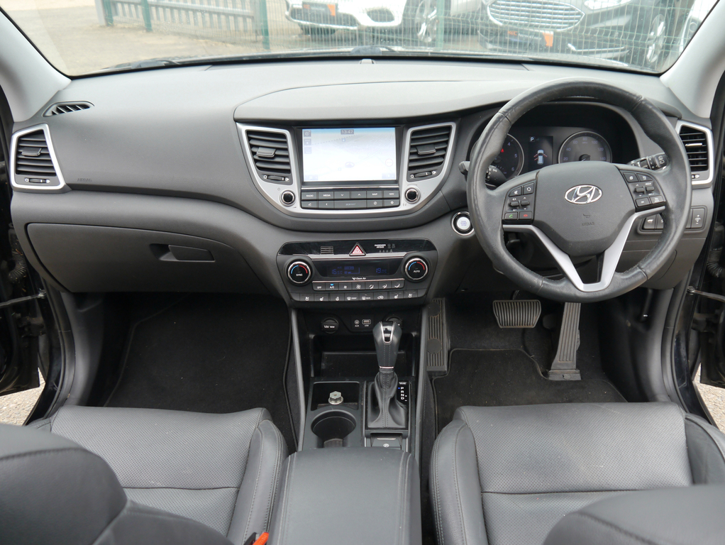 Hyundai Tucson Crdi Premium Se Blue Drive Red #37