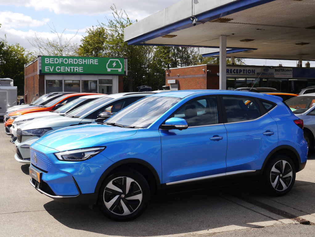 MG ZS Se Ev