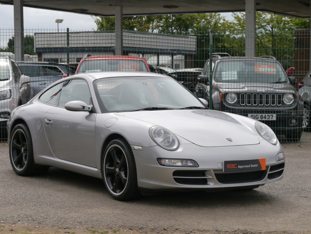 Porsche 911 Carrera Silver #2
