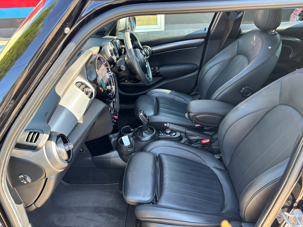 Mini Hatch 1.5 Cooper Exclusive Hatchback Steptron KN72GXC #4
