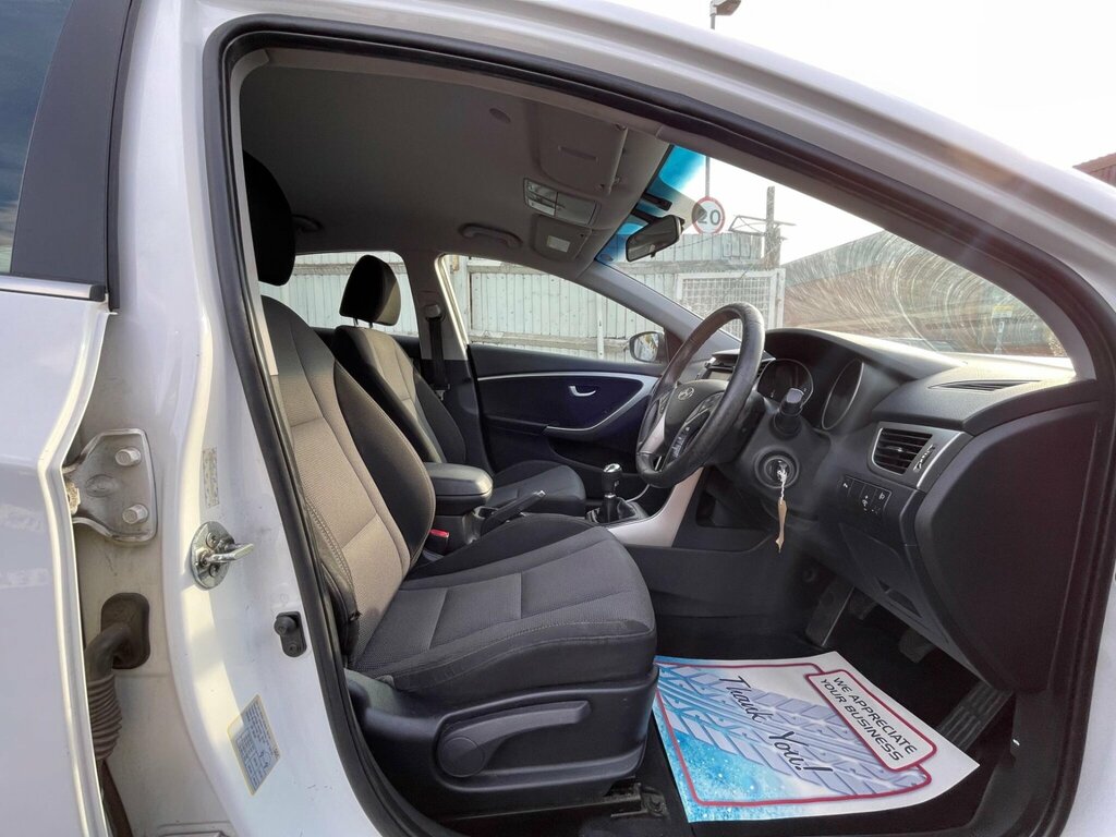 Hyundai I30 1.6 Crdi Blue Drive Active Euro 5 Ss Grey #28