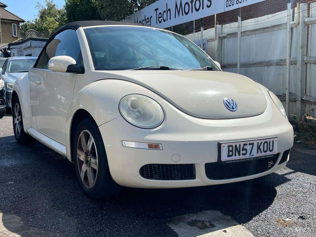Volkswagen Beetle 1.6 Luna Cabriolet Euro 4 Beige #2