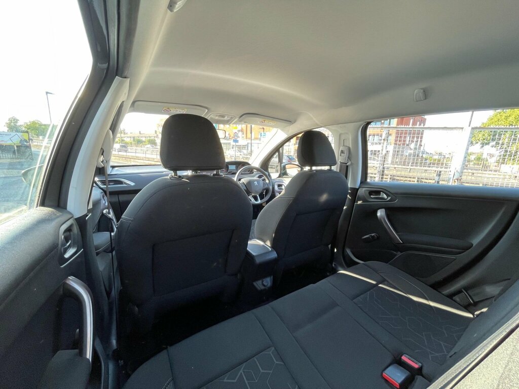 Peugeot 2008 Suv 1.6 Bluehdi Allure Euro 6 Ss 201616 Grey #18
