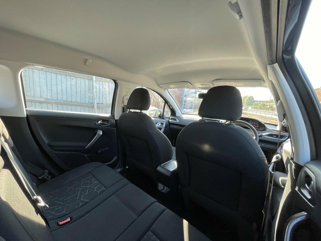 Peugeot 2008 Suv 1.6 Bluehdi Allure Euro 6 Ss 201616 Grey #19