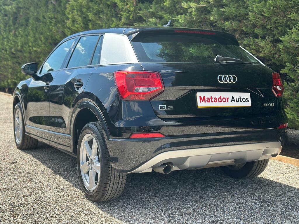 Audi Q2 Sport Black #2