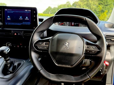 Peugeot Rifter 1.5 Bluehdi Allure Premium Standard Mpv Grey #11