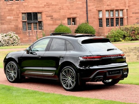 Porsche Macan 2.0T T Pdk CK23DGU Black #2