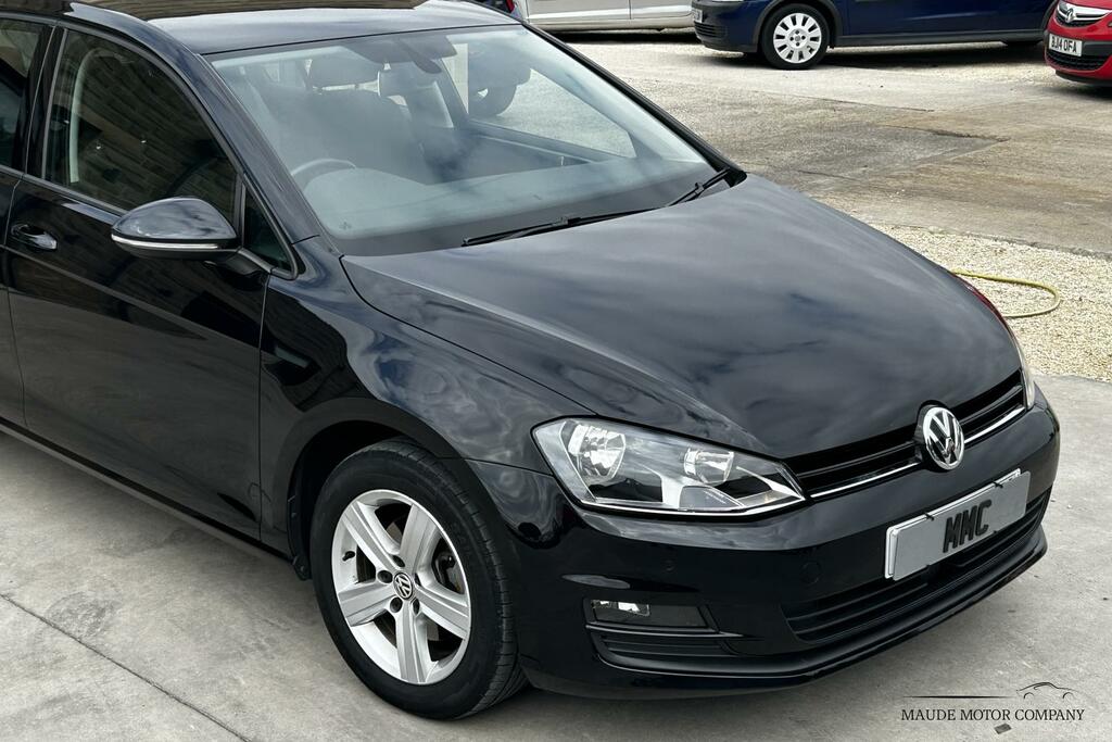 Volkswagen Golf Match Black #2