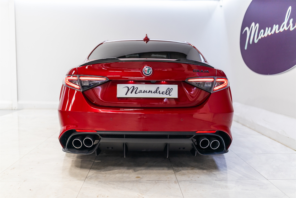 Alfa Romeo Giulia 2.9 V6 Bi-turbo Quadrifoglio Saloon Gpf #6