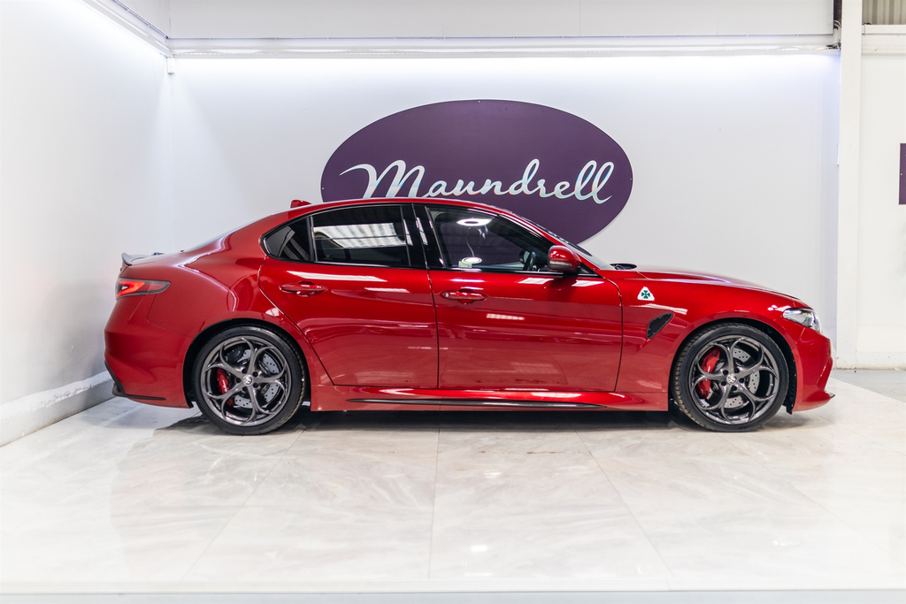 Alfa Romeo Giulia 2.9 V6 Bi-turbo Quadrifoglio Saloon Gpf #2