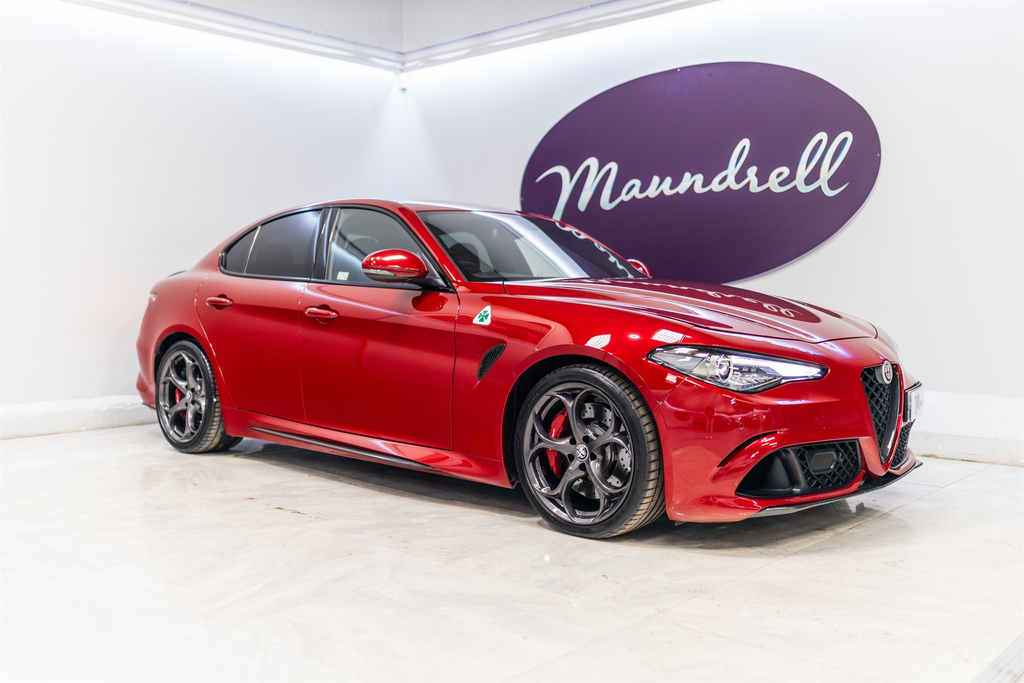 Alfa Romeo Giulia 2.9 V6 Bi-turbo Quadrifoglio Saloon Gpf