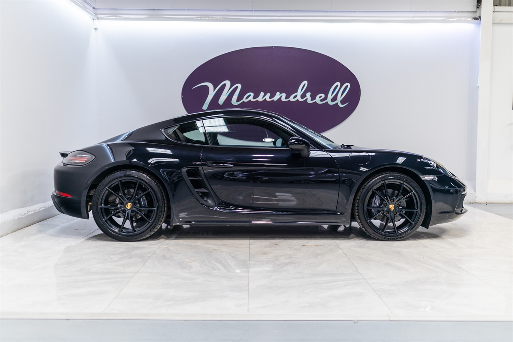 Porsche 718 Cayman 2.0T Coupe Gpf Pdk Euro 6 Ss 300 Ps Black #2