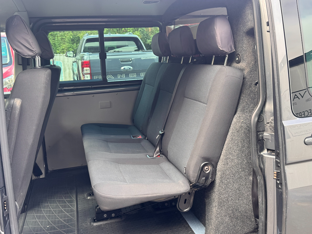 Volkswagen Transporter Transporter T28 Highline Tdi Bluemotion Technology Blue #12