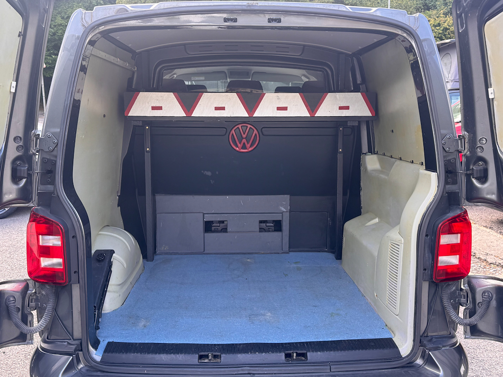 Volkswagen Transporter Transporter T28 Highline Tdi Bluemotion Technology Blue #8