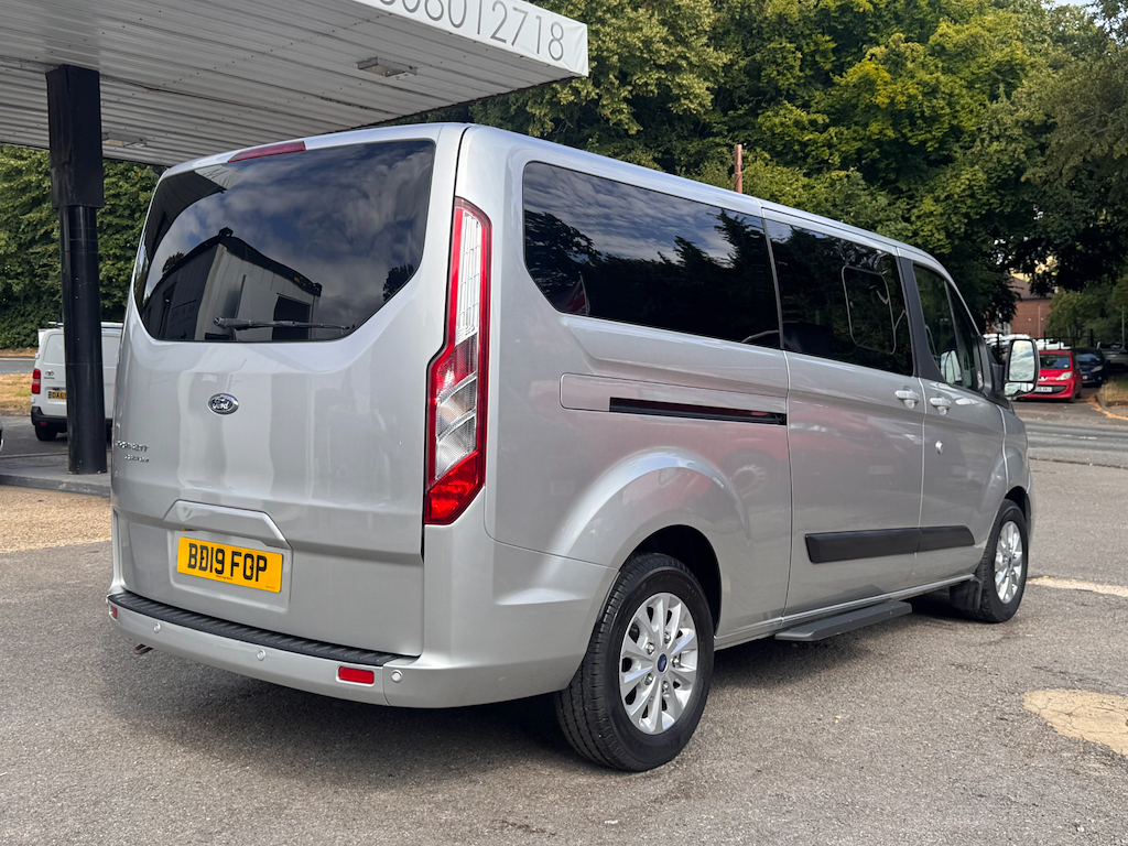 Ford Tourneo Custom 2.0L 320 Zetec Silver #4