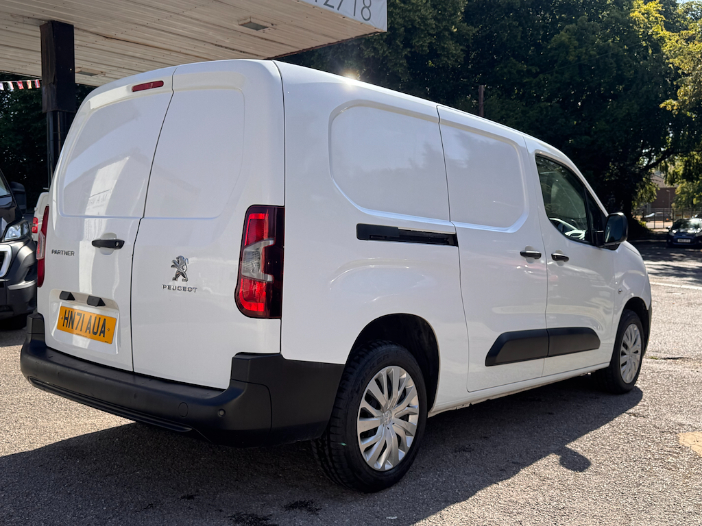 Peugeot Partner 1.5L Bluehdi Professional Premium L2 White #4